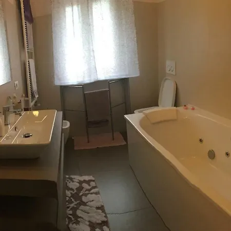 빌라 Casa Carla Rezzonico
