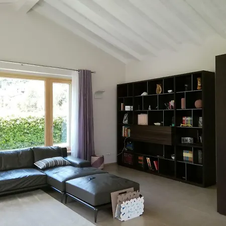 Casa Carla Villa Rezzonico
